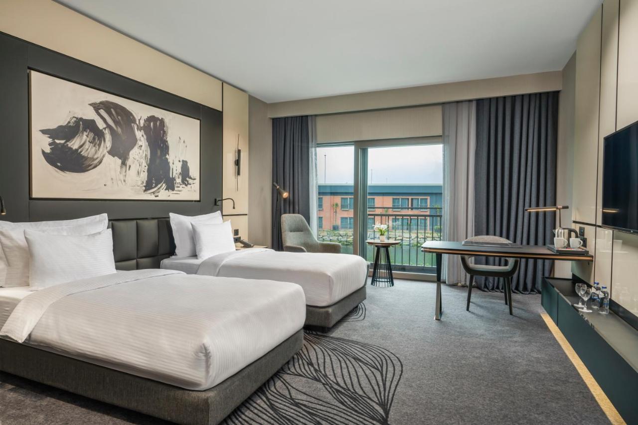 Hotel Crowne Plaza - Istanbul Tuzla Viaport Marina By Ihg Extérieur photo